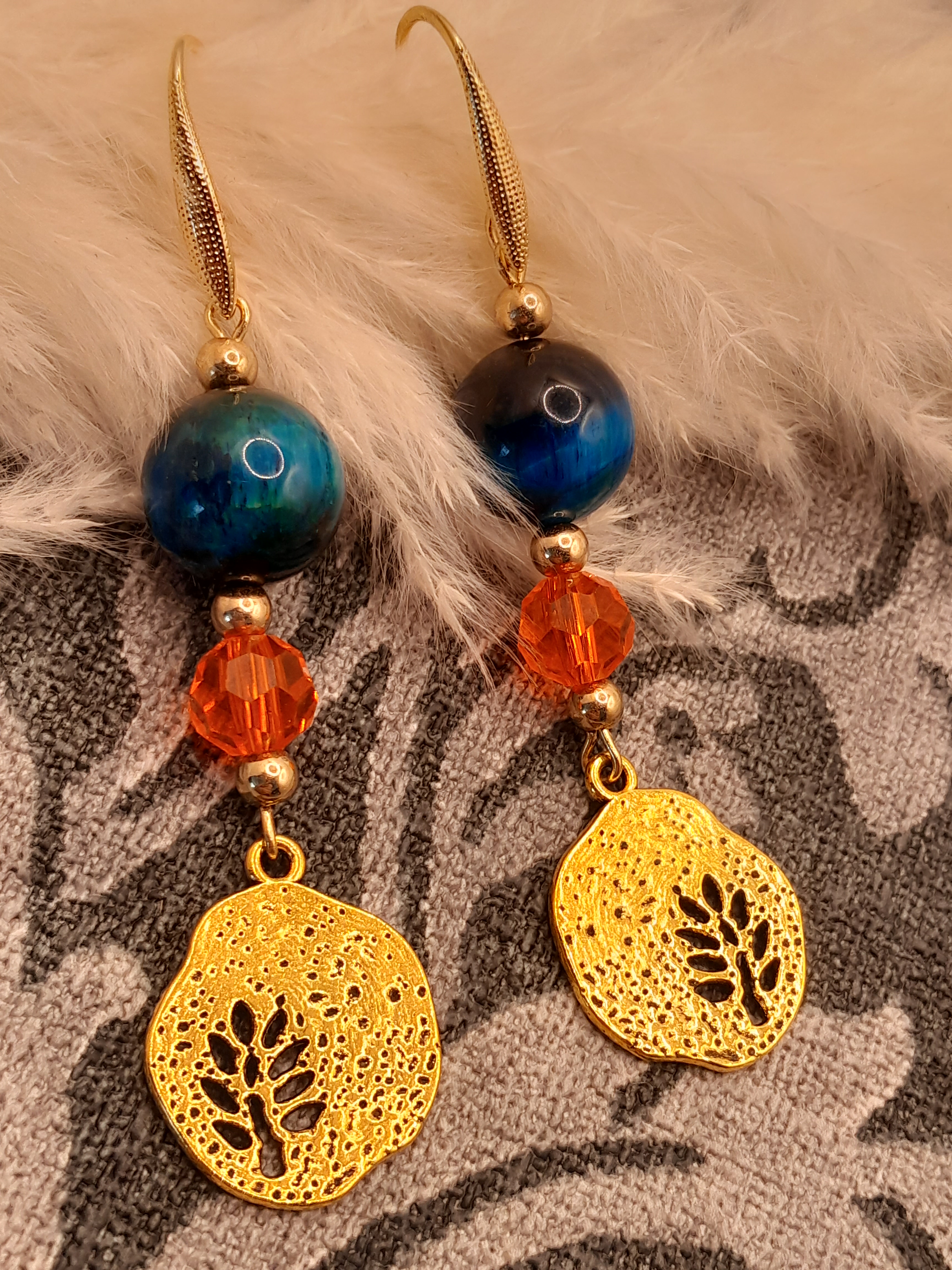 Ohrhaken mit Tigerauge-Perle Ohrhaken mit Tigerauge-Perle