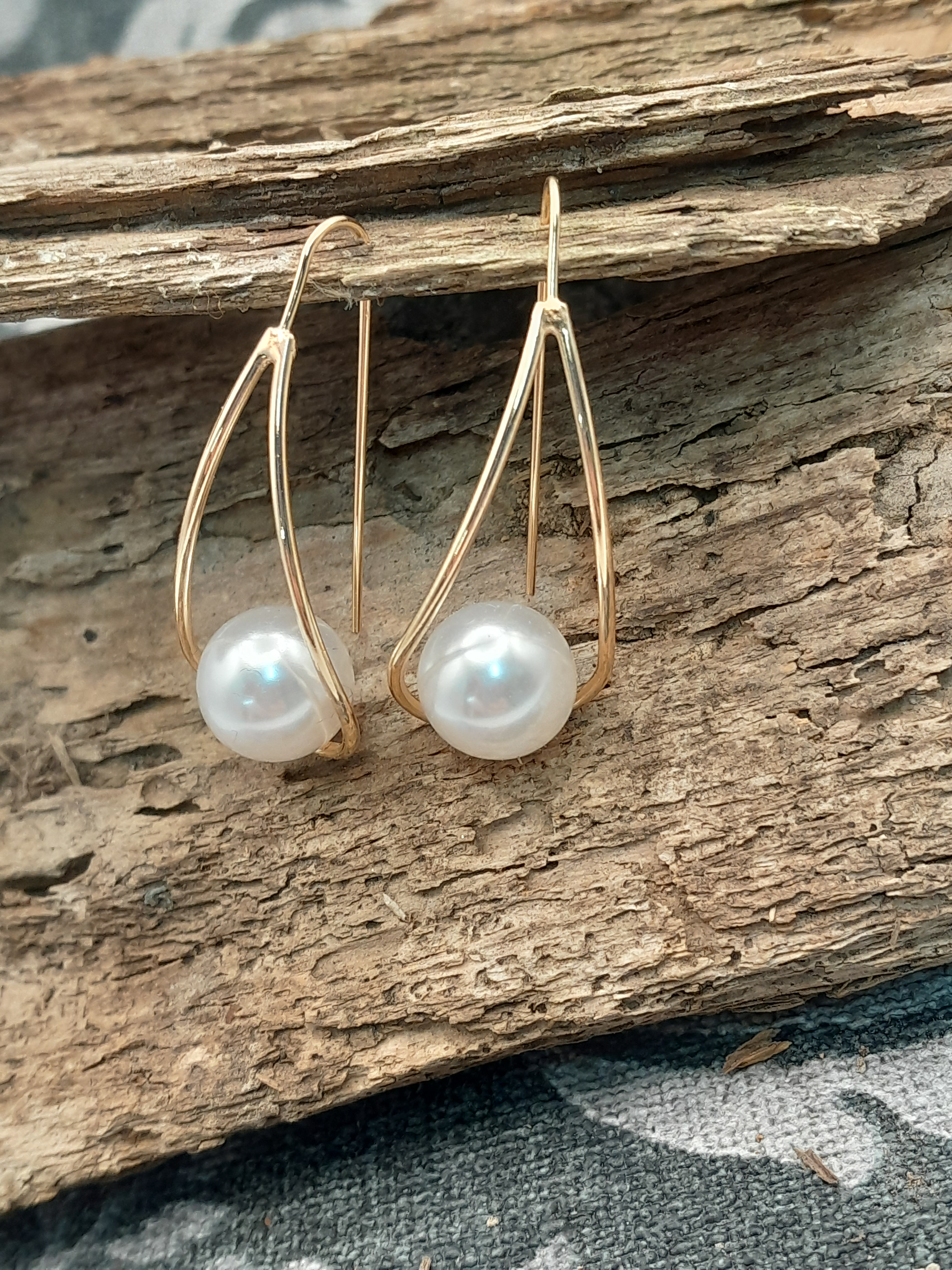 elegante Ohrringe mit Perle elegante Ohrringe mit Perle