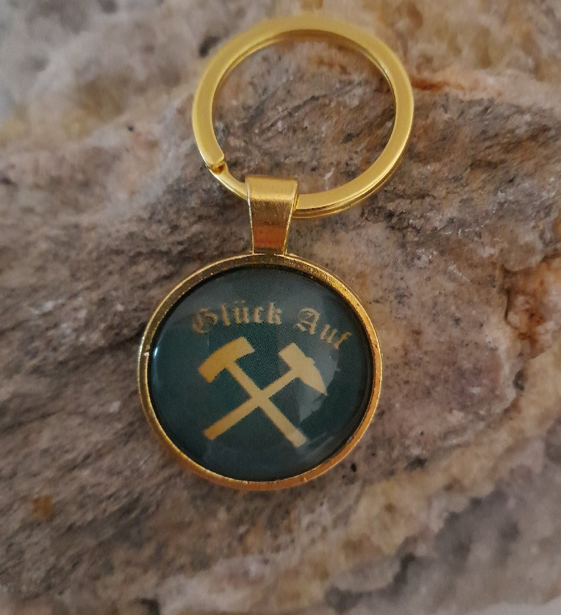 Schlüsselanhänger Glück auf in grün/gold Schlüsselanhänger Glück auf in grün/gold