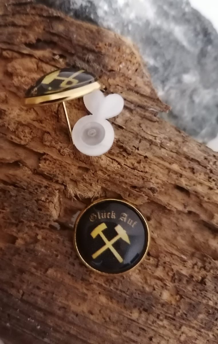 Ohrstecker Glück auf in schwarz/gold Ohrstecker Glück auf in schwarz/gold