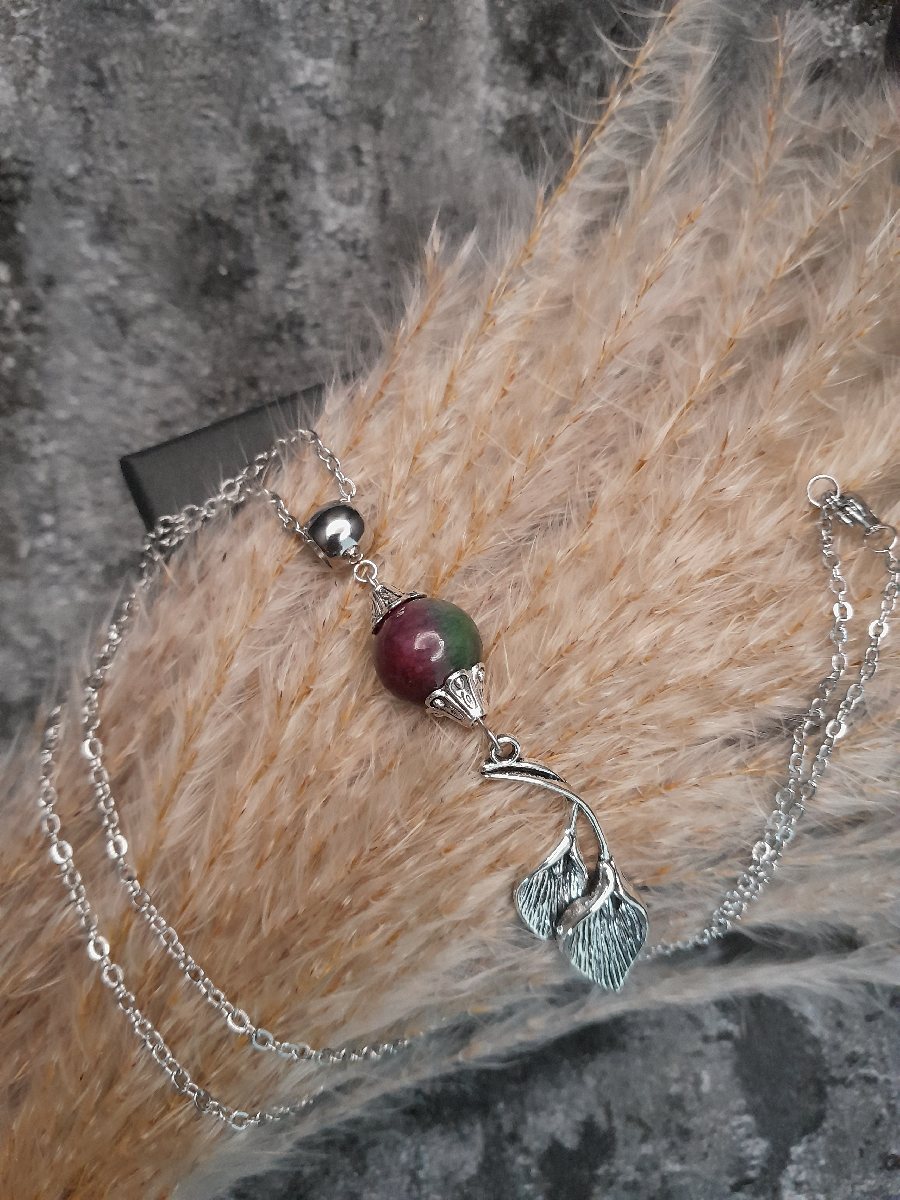 Halskette mit echter Jadeperle Halskette mit echter Jadeperle