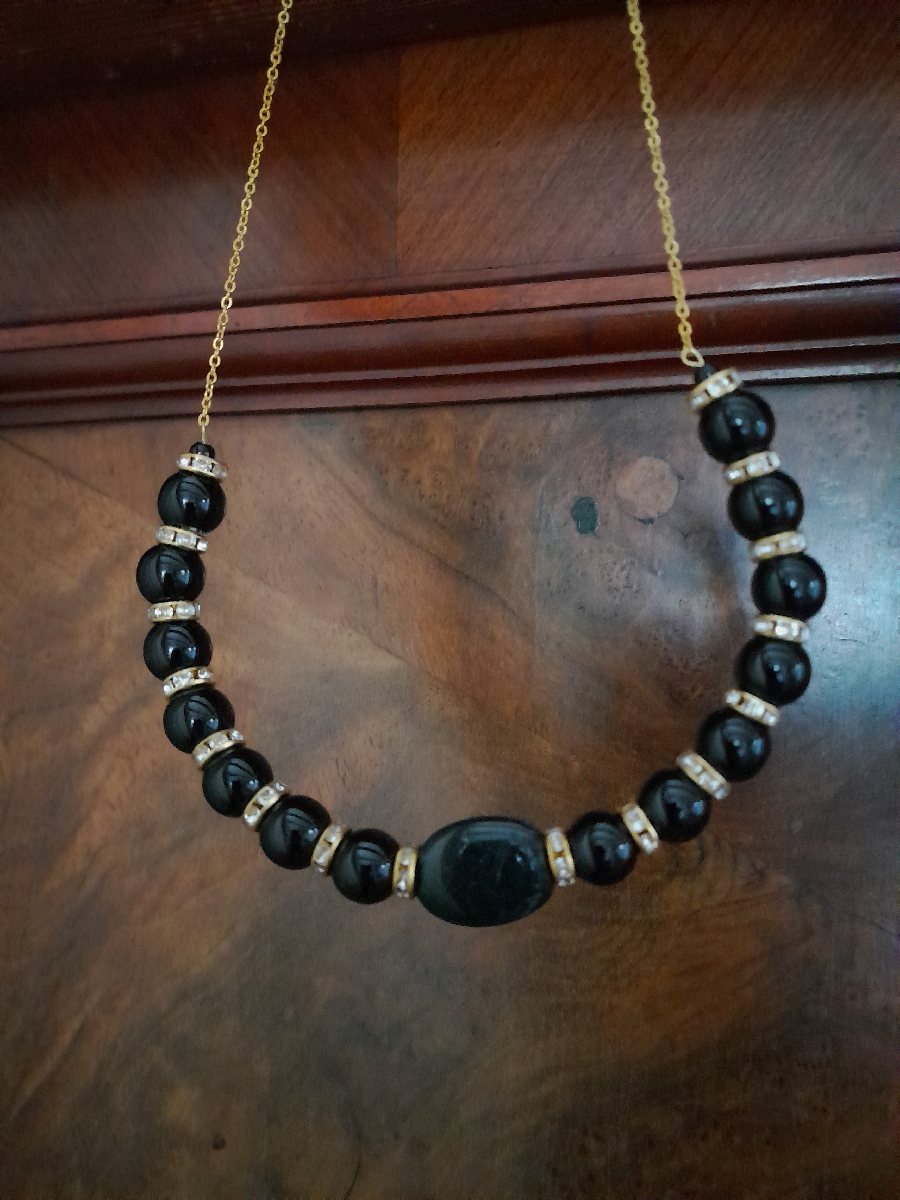Halskette in Schwarz und Gold Halskette in Schwarz und Gold