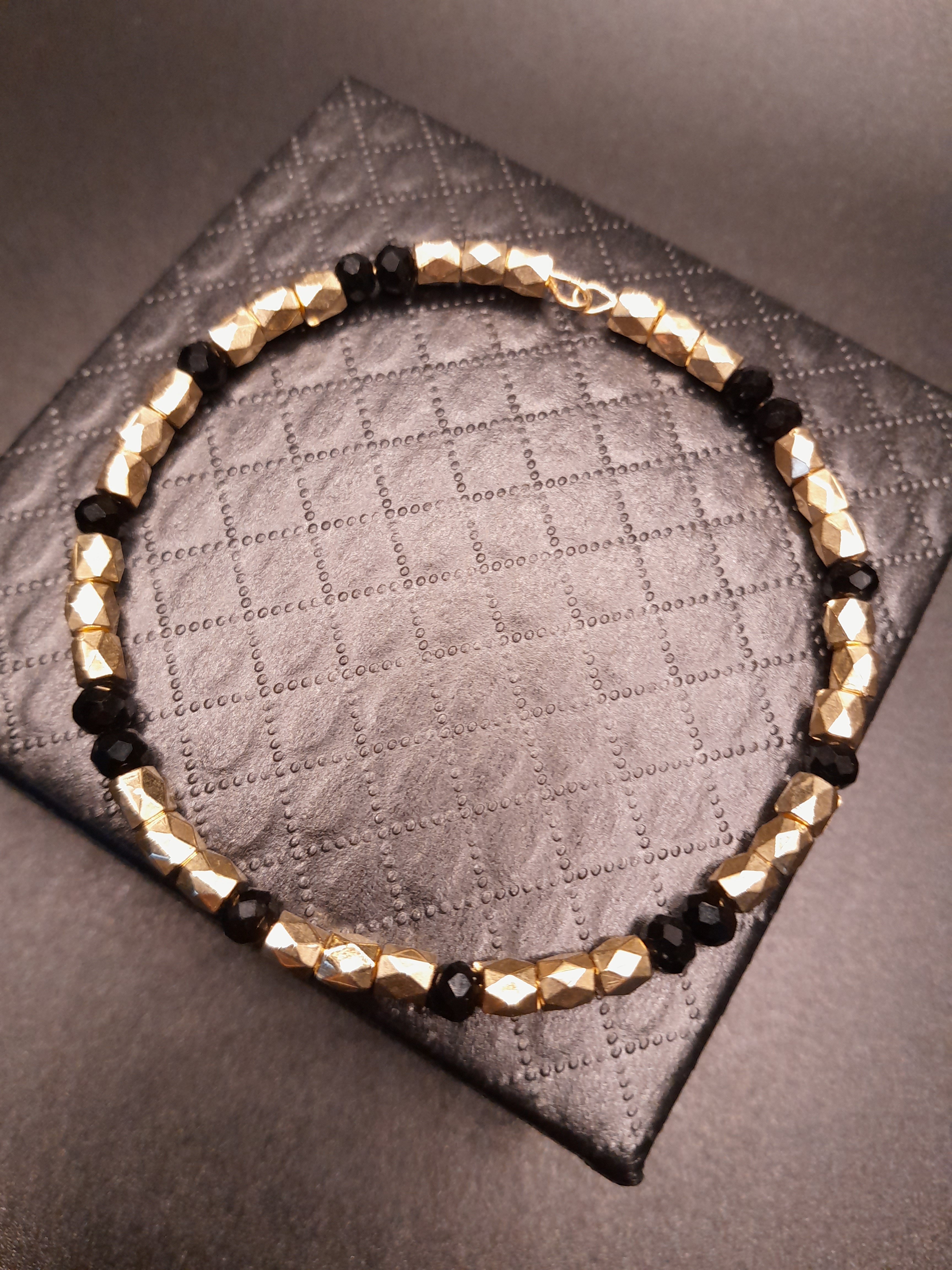 Armband schlicht, einreihig Armband schlicht, einreihig