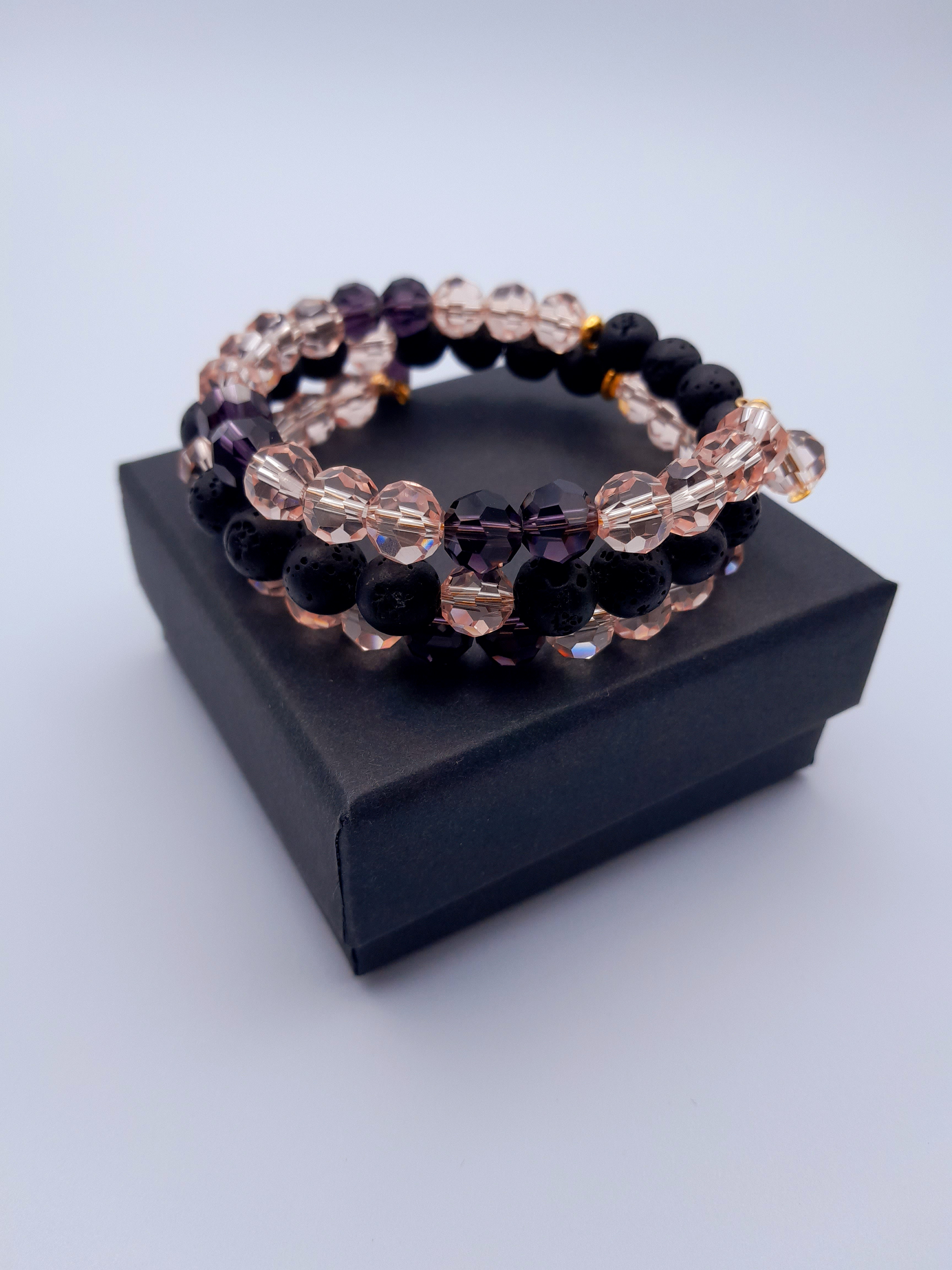 Armband mit Lavasteinperlen Armband mit Lavasteinperlen